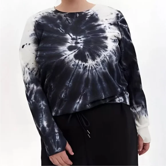 Torrid Active Cupro Tie Dye Sweatshirt - Picture 1 of 8